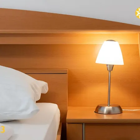 アパート Living Instyle クレムス アン デル ドナウ